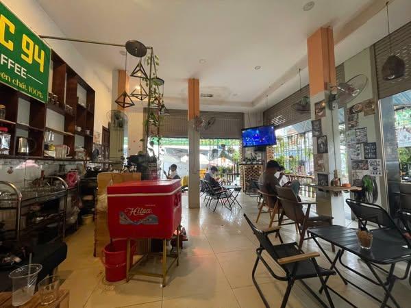 Bình Tân , Nhanh Còn ! QUÁN CAFE GÓC 2 MT ĐẸP LẮM , DT : 10m x 9m, MB thuê rẻ chỉ 12 tr, Tel - Ảnh 1